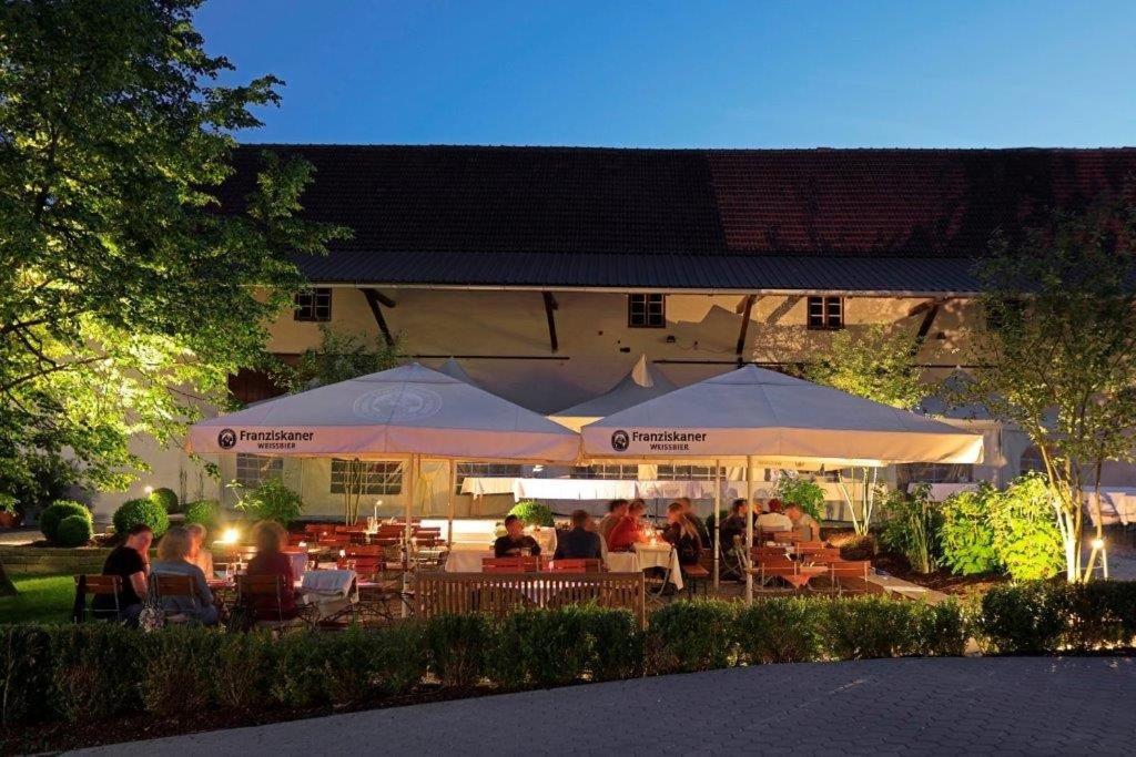 Gasthaus Hotel Ostermeier Attenkirchen Екстер'єр фото